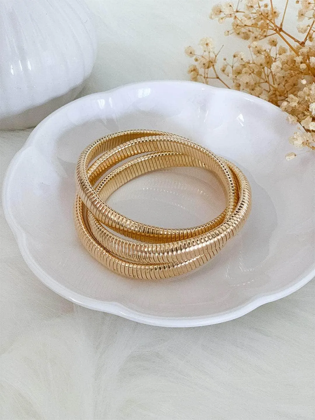 Anusha Mani In Triple Layer Wrap Stretchable Bracelet