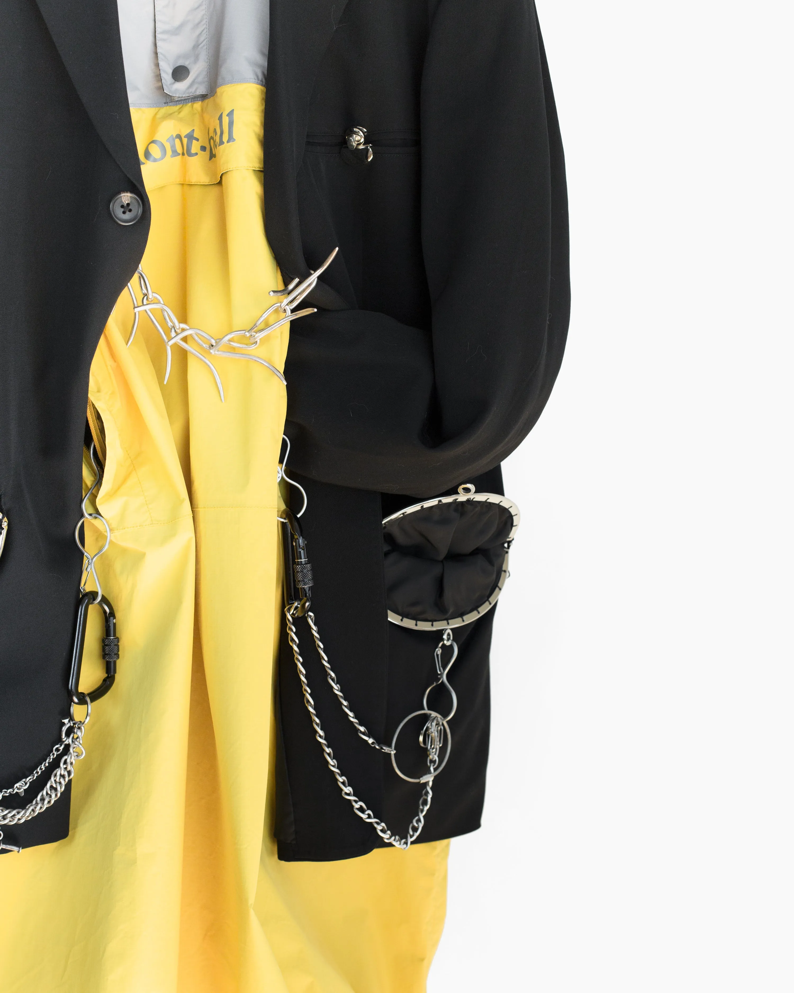 HANGER STYLING