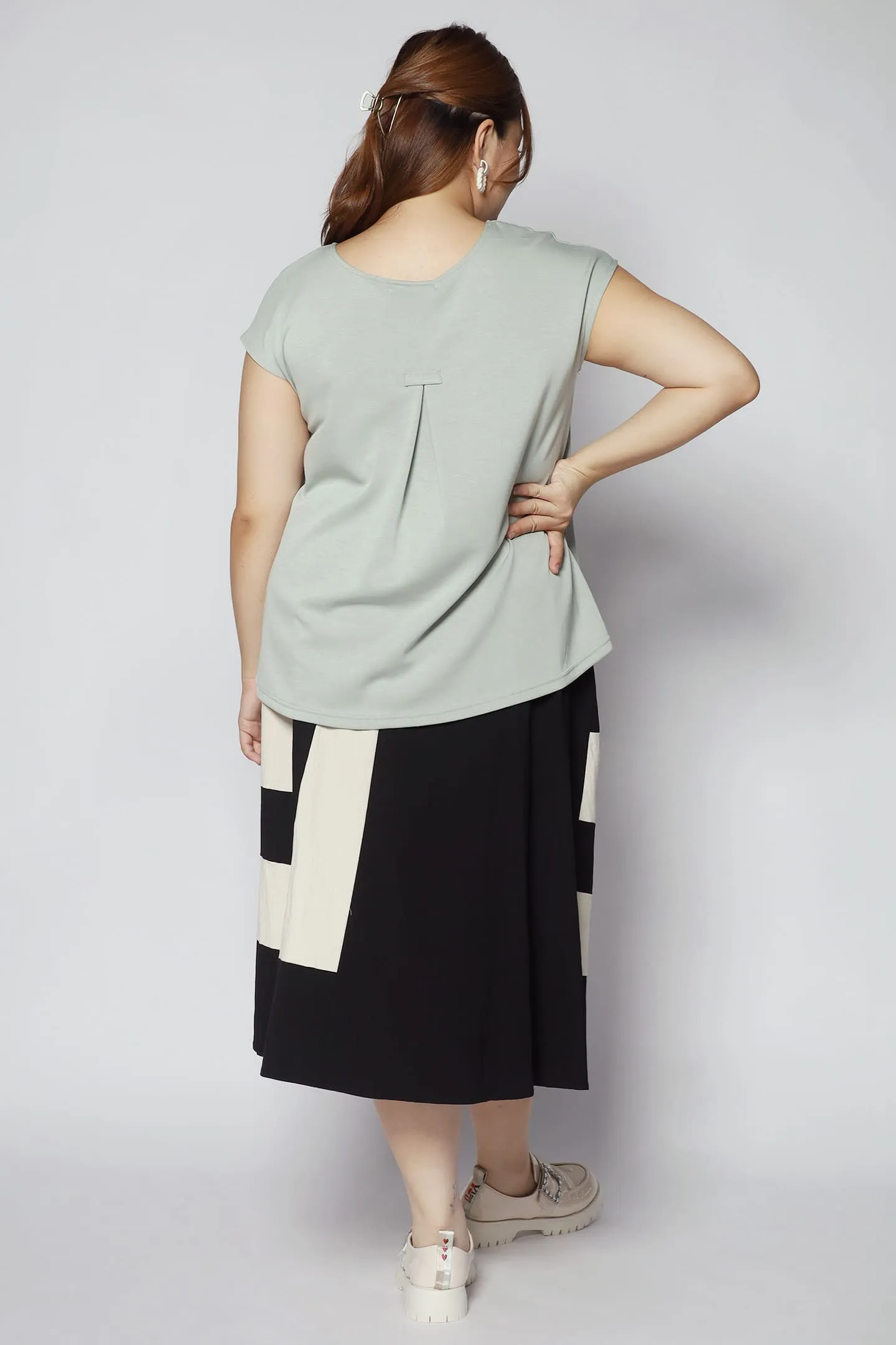 Jesslyn Top in Mint Green