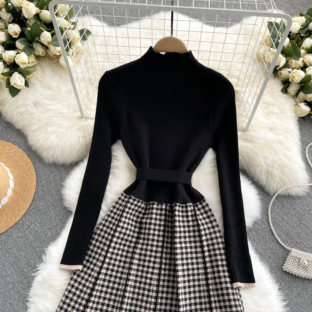 Knit Single-breasted Patchwork Dress