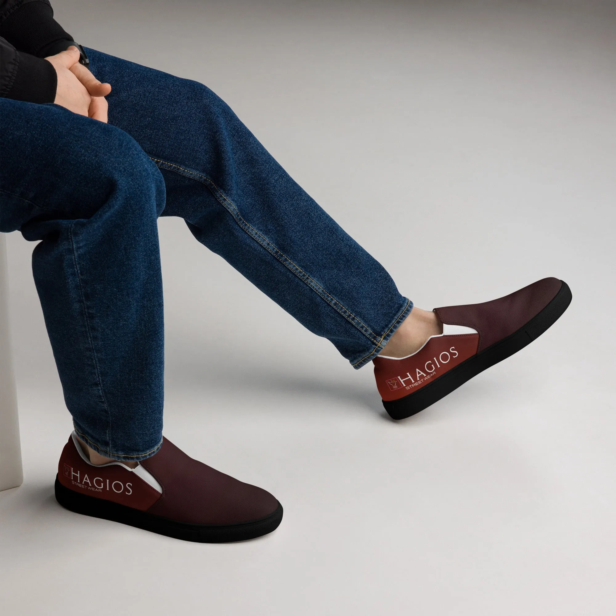 Men’s slip-on canvas shoes