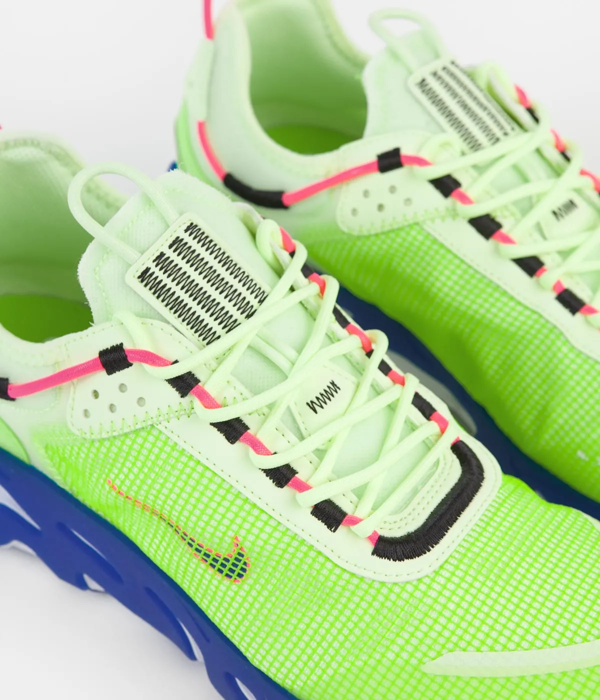 Nike React Live Premium Shoes - Barely Volt / Hyper Royal - Electric Green
