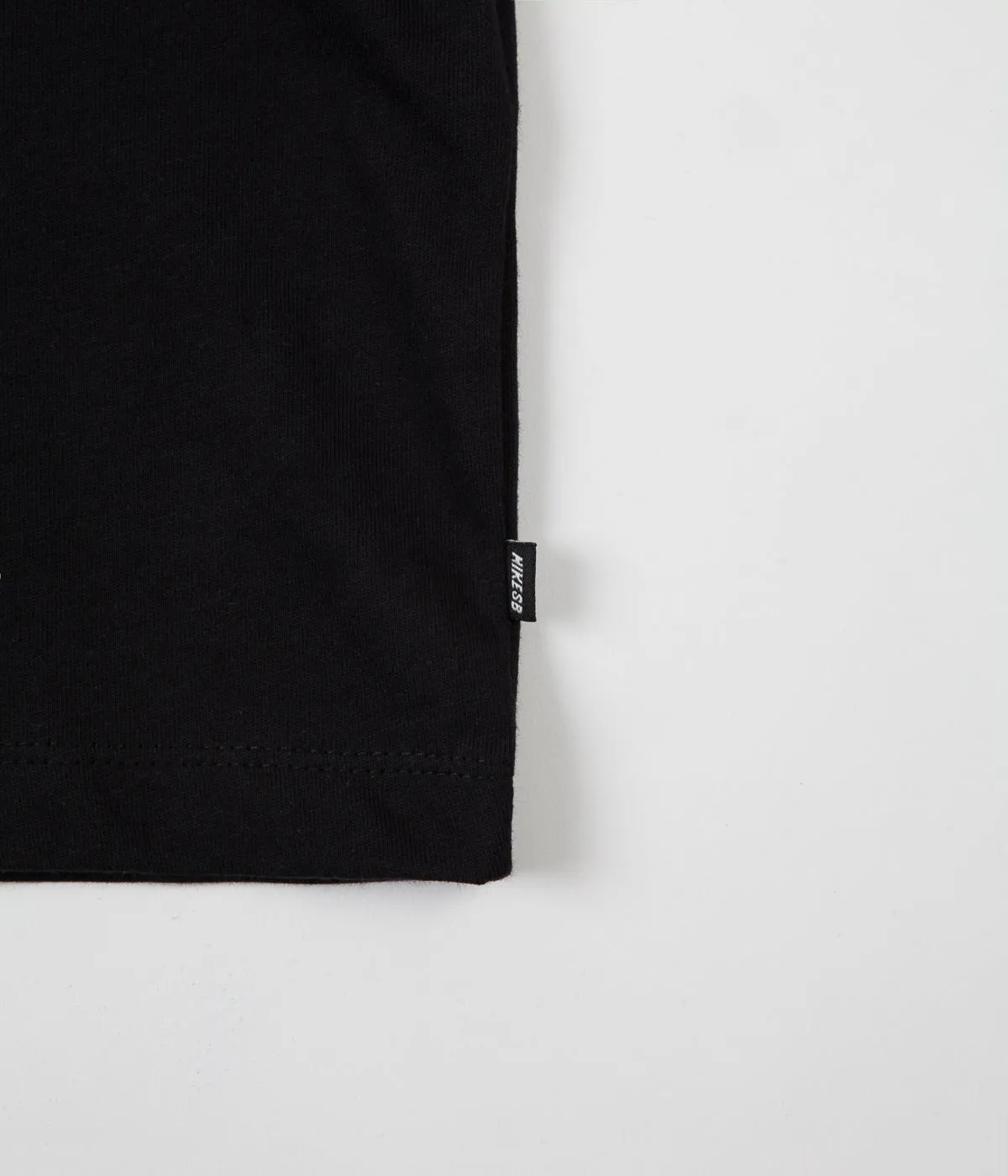 Nike SB Sleeve Stripe T-Shirt - Black / Thunder Grey