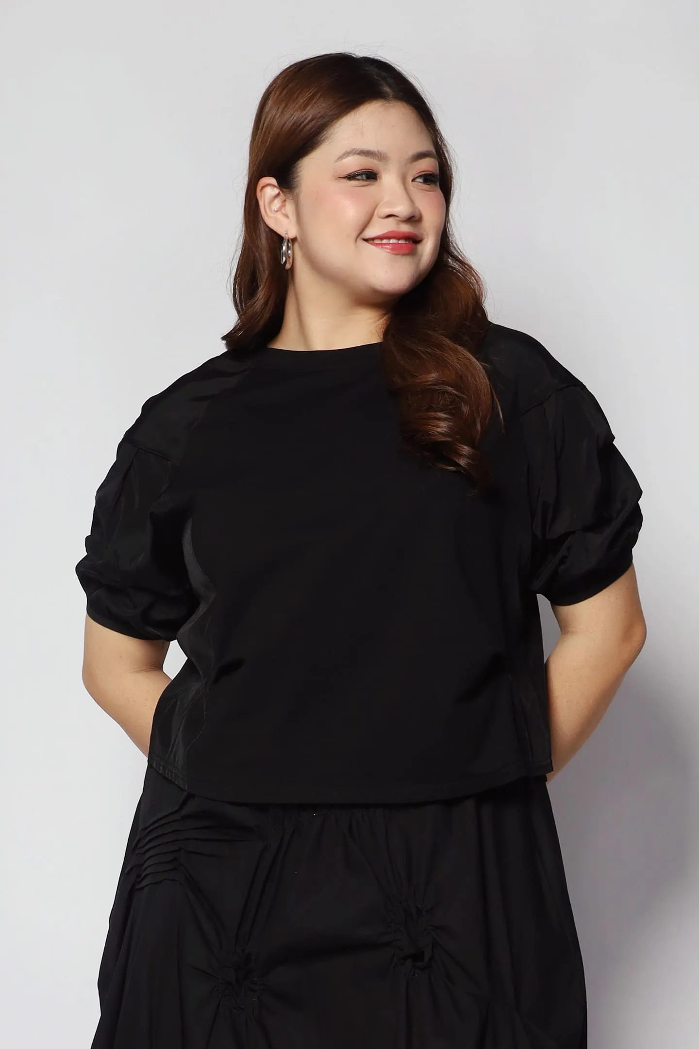 Noe Top in Black