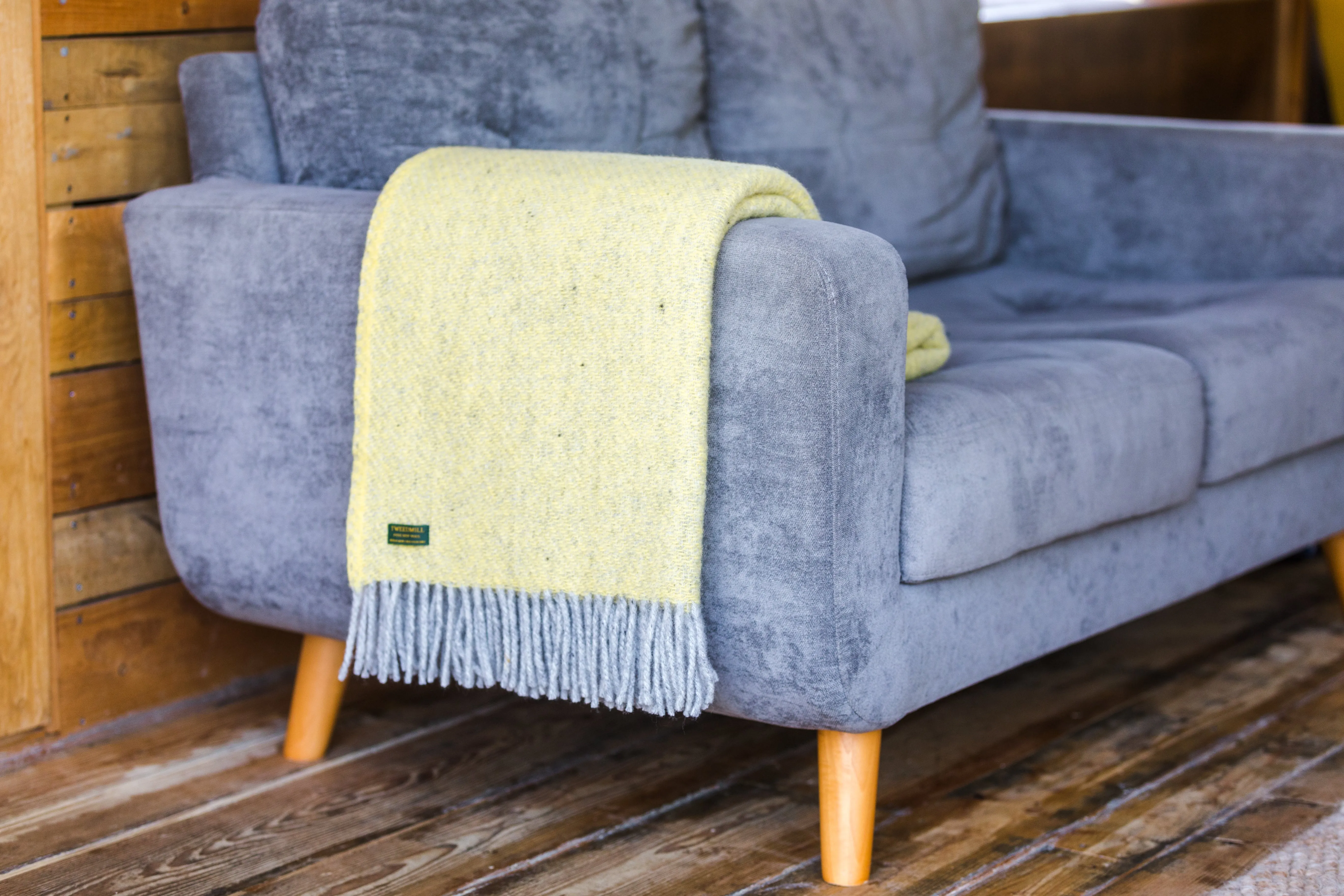 Pure Wool Boa Throw /Blanket